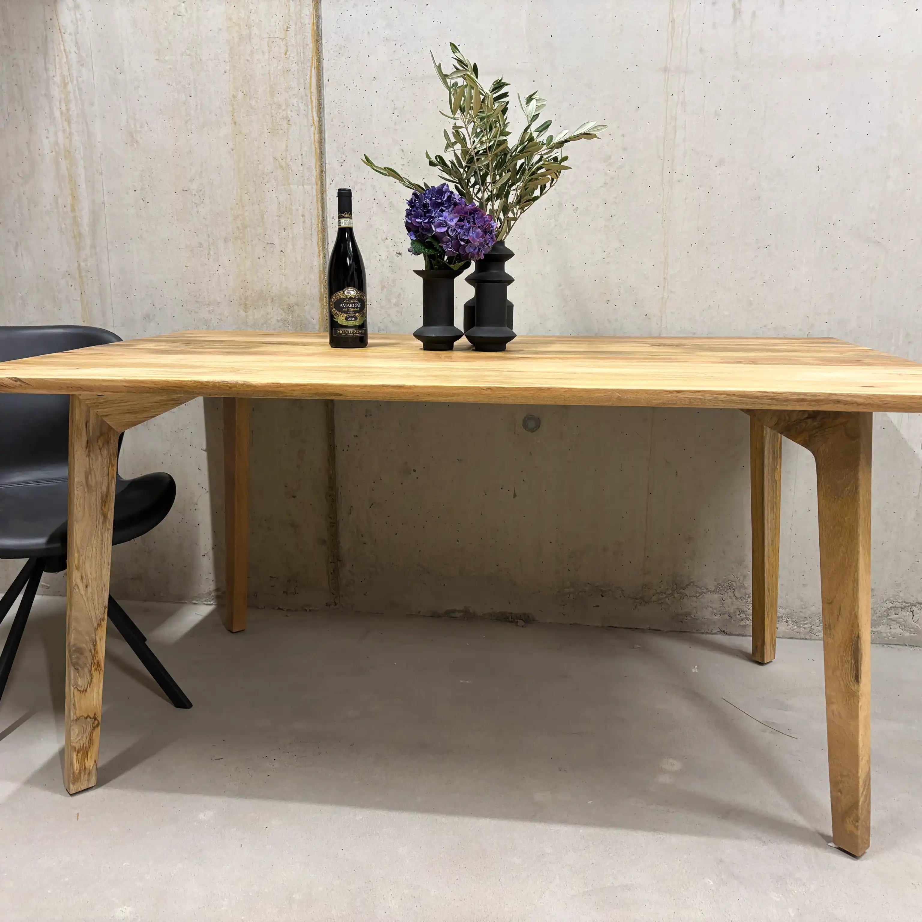 Mango Esstisch 160 cm mit Schweizer Kante – Wild Mango Designs LAC 204
