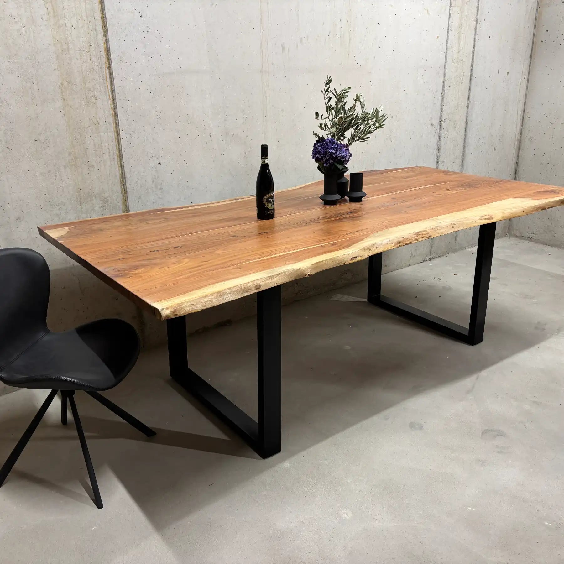Großer Akazienholz Esszimmertisch 240x120 cm – Massivholz Big Boy