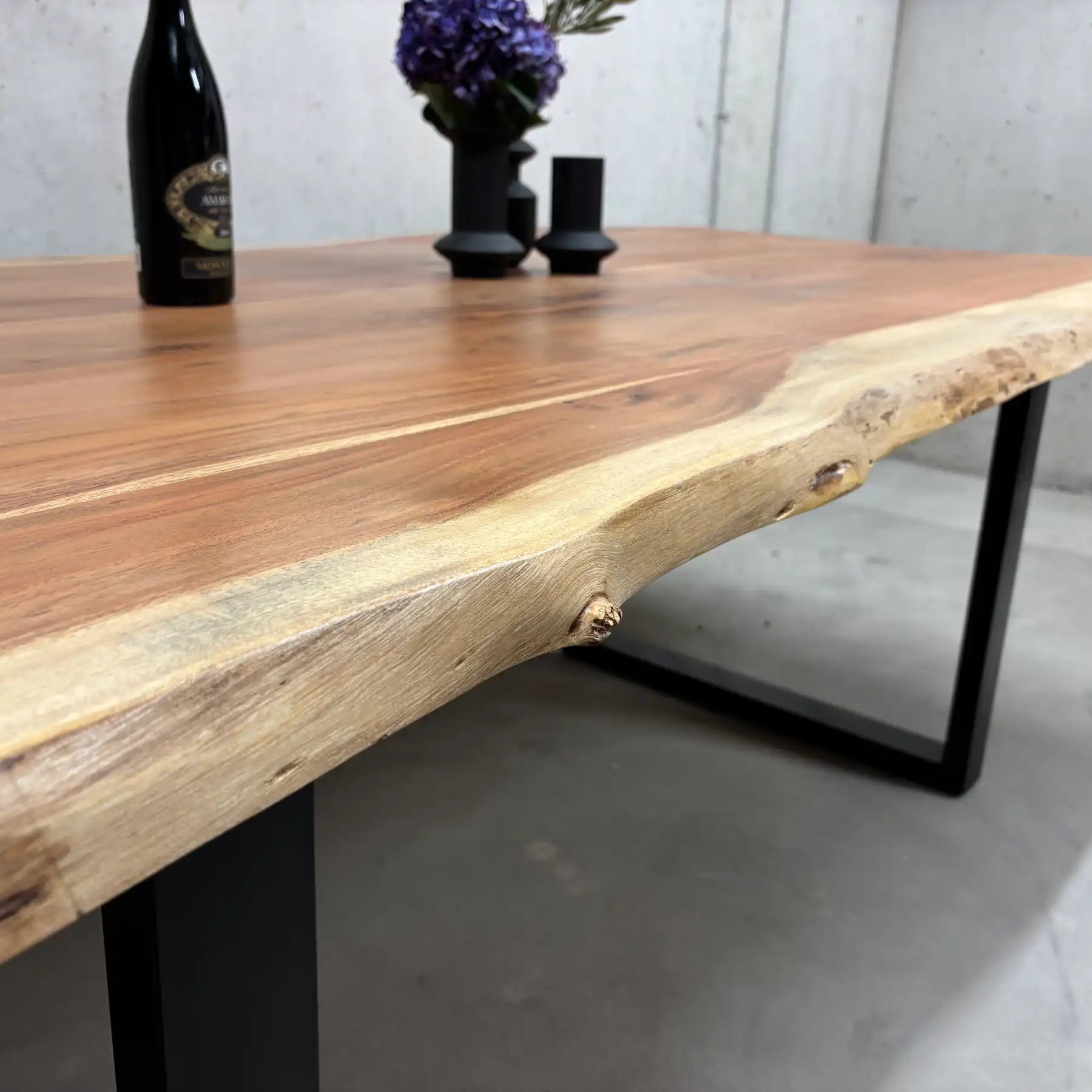 Großer Akazienholz Esszimmertisch 240x120 cm – Massivholz Big Boy