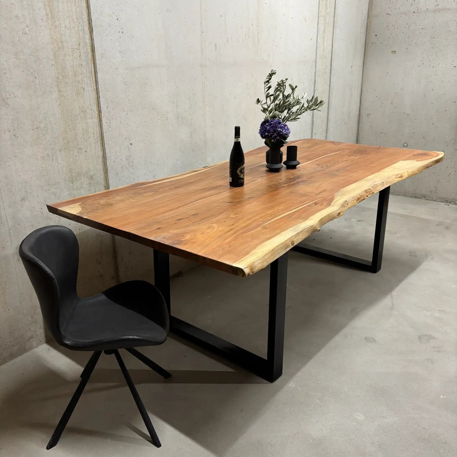 Großer Akazienholz Esszimmertisch 240x120 cm – Massivholz Big Boy