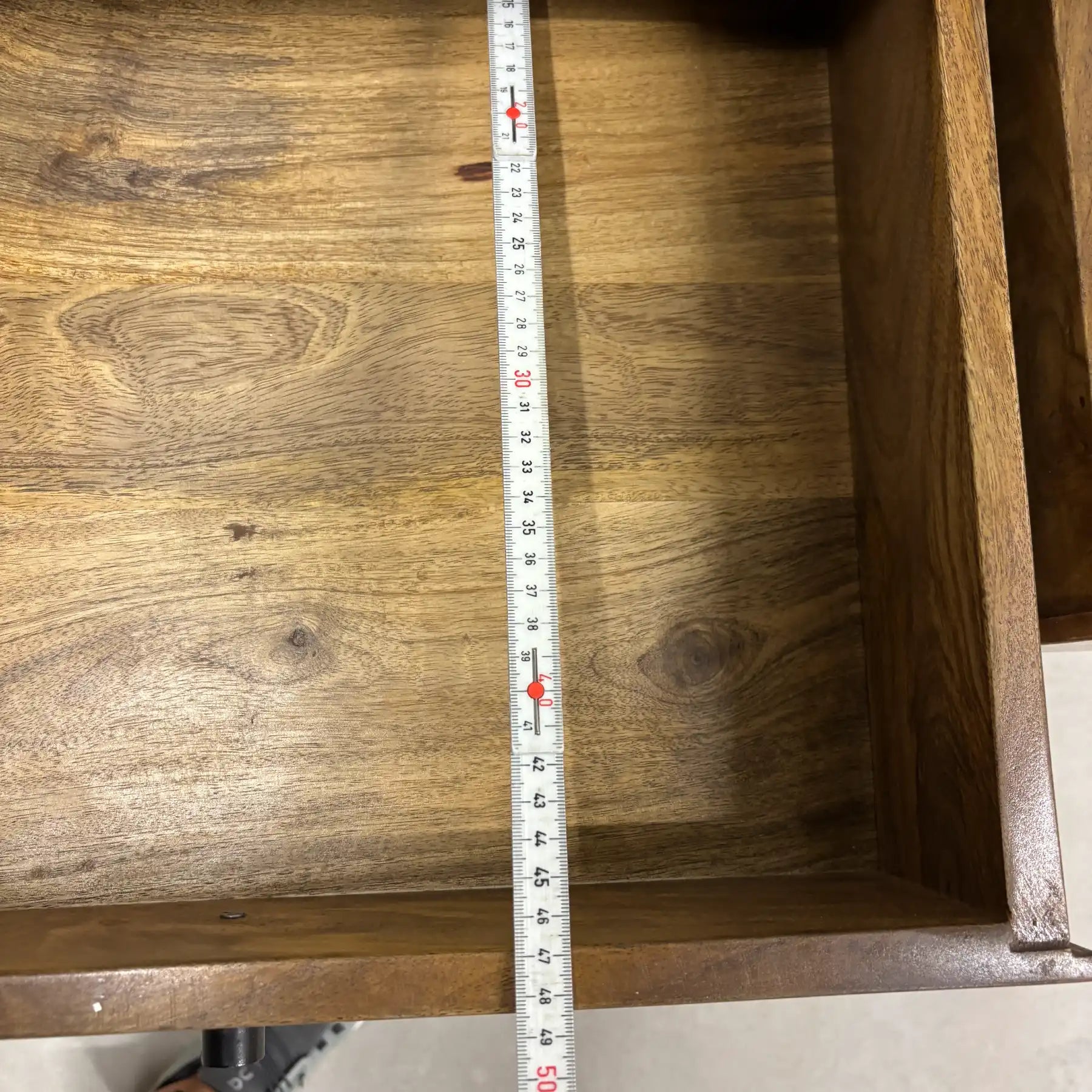 Mango Schreibtisch mit 3 Schubladen – Massivholz Cabinet Desk