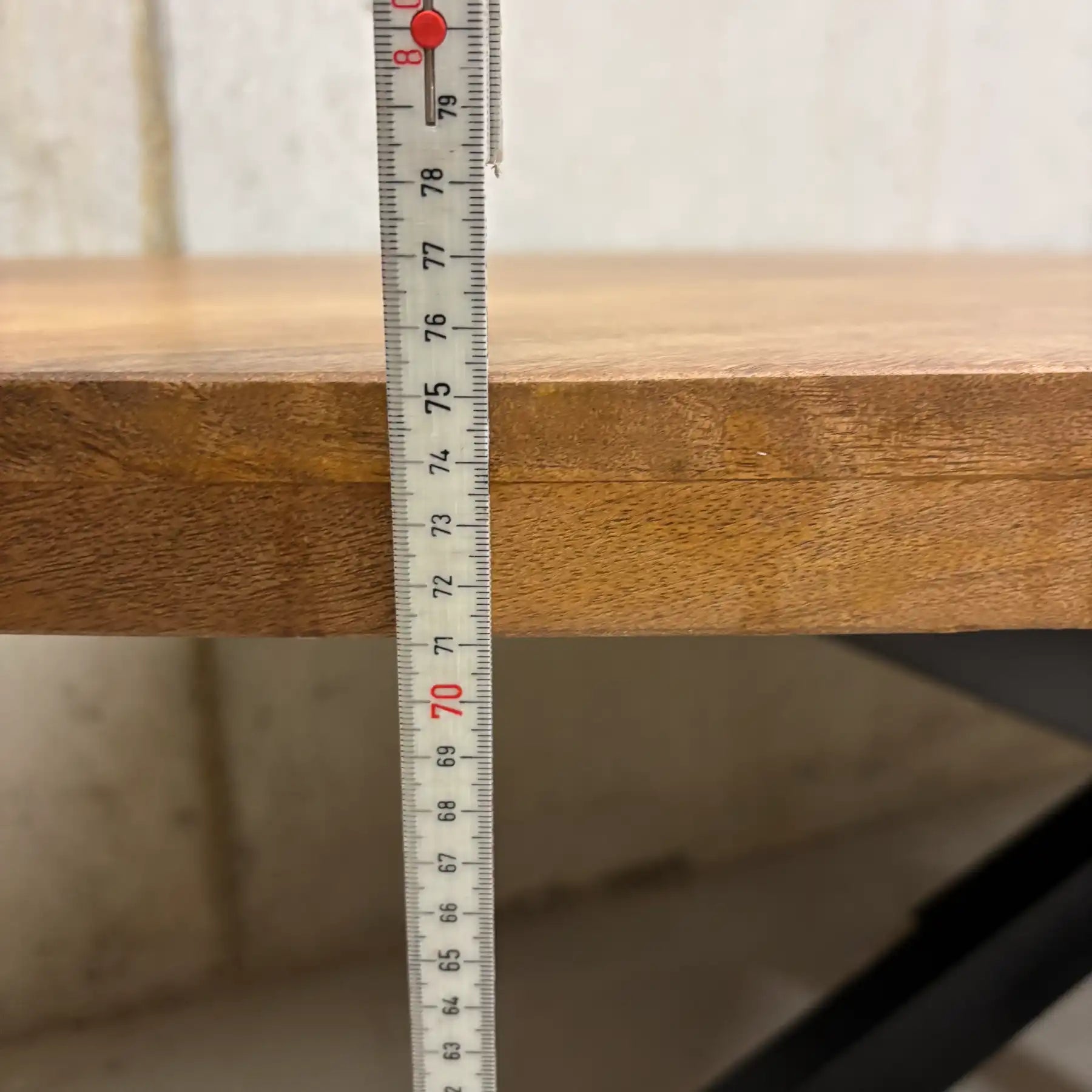 Ovaler Mango Esstisch 240x120 cm – Massivholz Tisch mit Stahlfuß