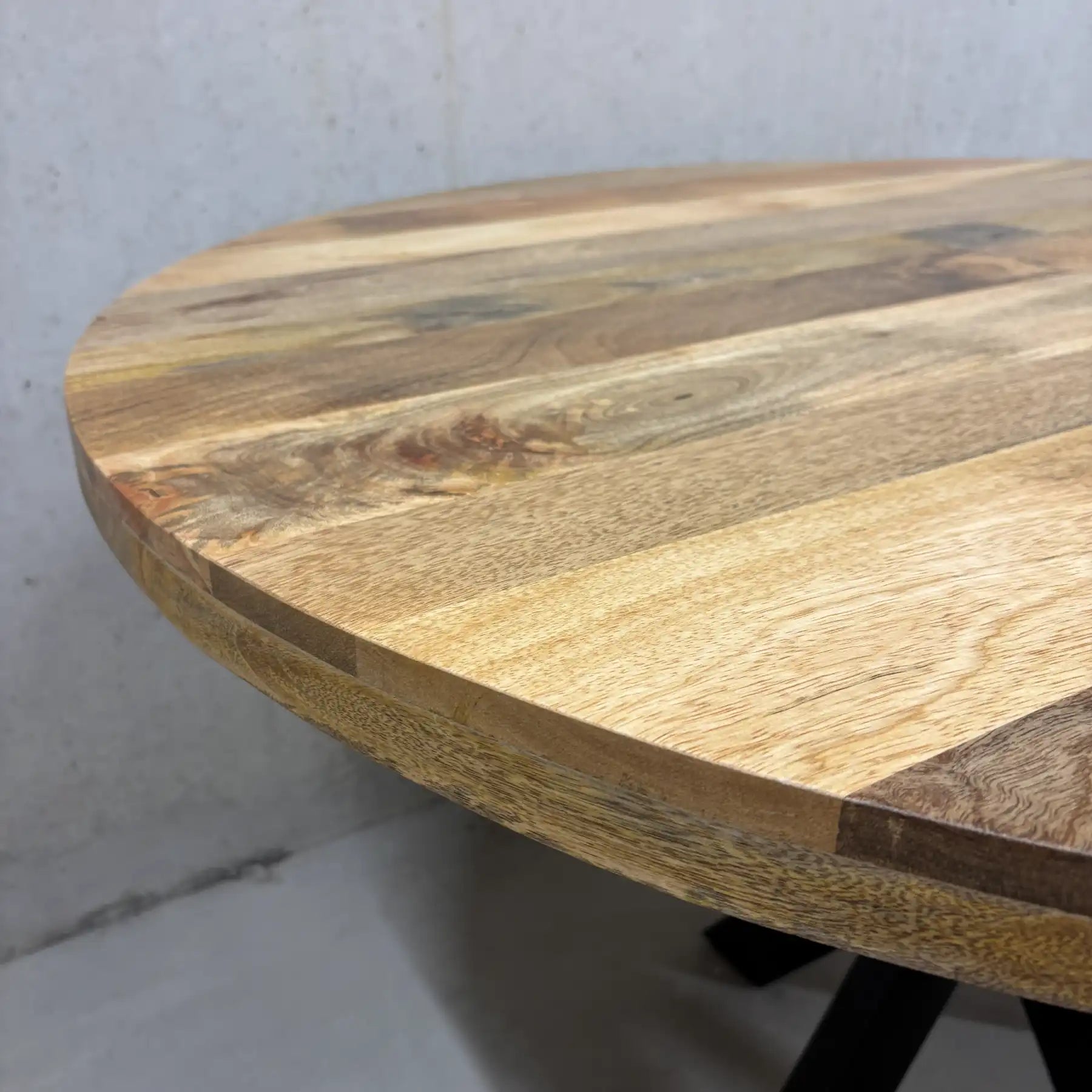 Runder Mango Esstisch Ø120 cm – Massivholz Tisch mit Stahl-Sternfuß