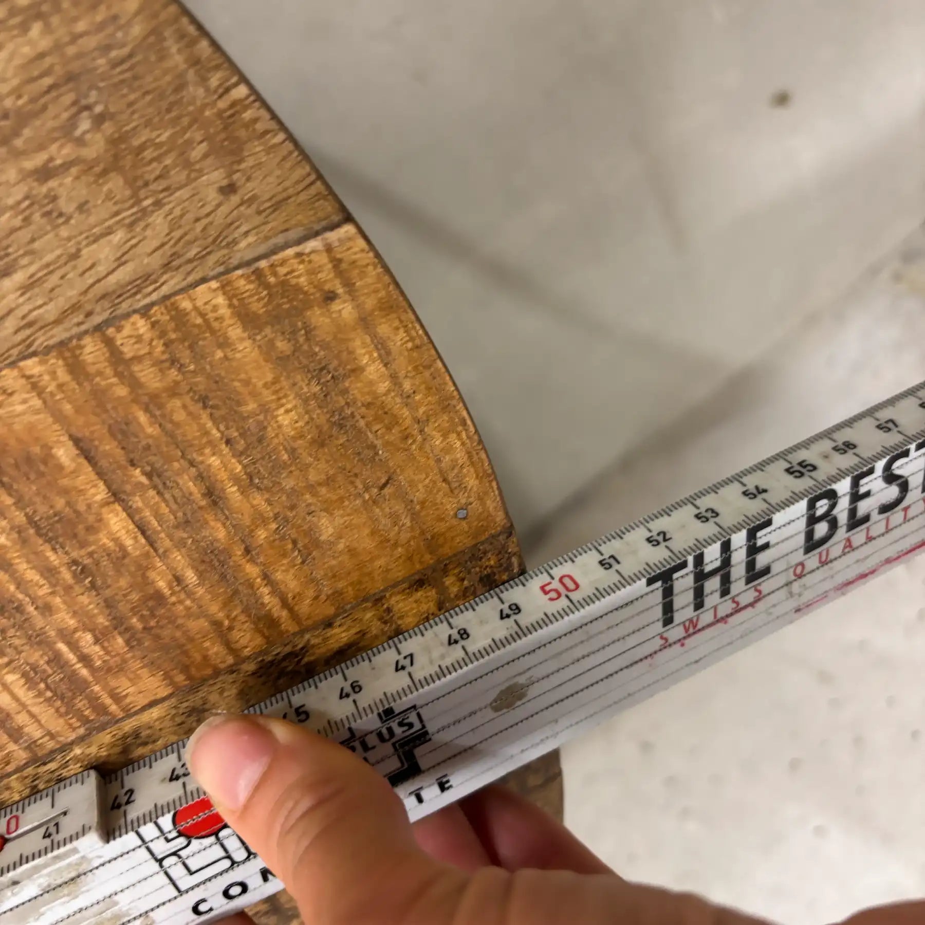 Mango Nesting Tables rund – 2er-Set Couchtische mit Stahlgestell