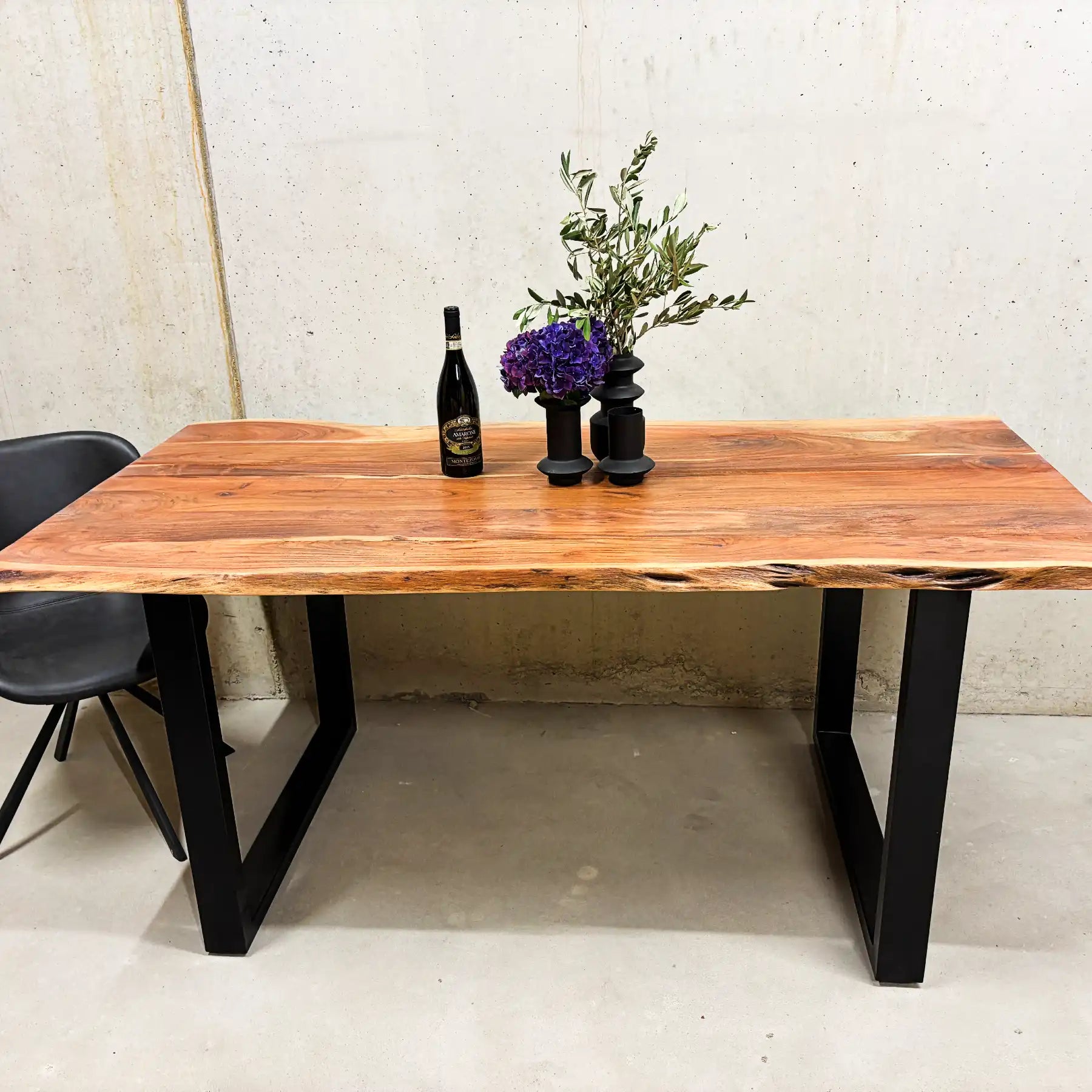 Akazienholz Esstisch 180x94 cm – Massivholz Tisch mit U-Stahlbeinen