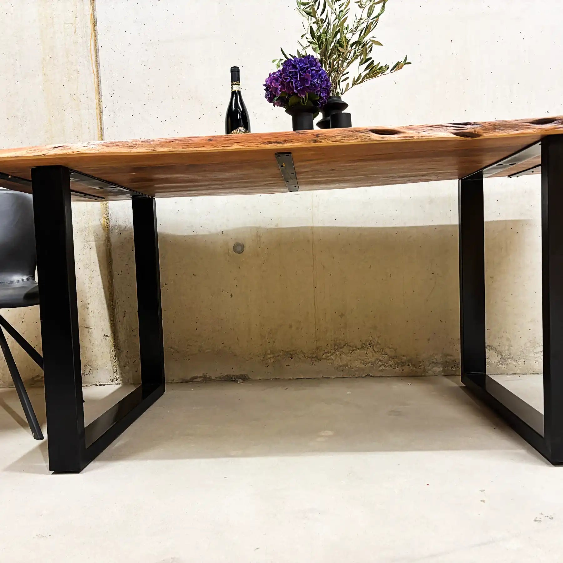 Akazienholz Esstisch 180x94 cm – Massivholz Tisch mit U-Stahlbeinen