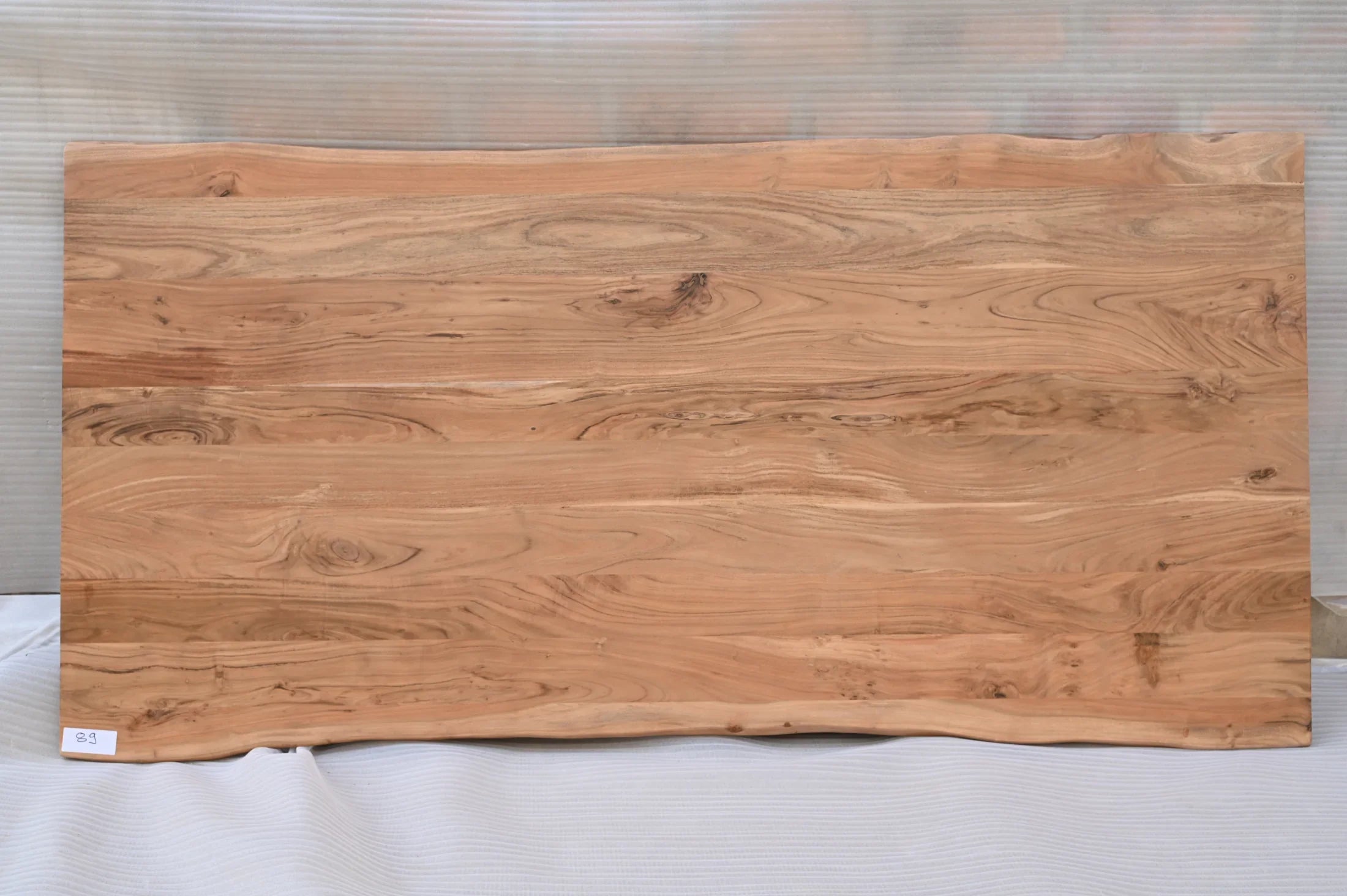 Dining table with live-edge, 240 cm, acacia – solid wood