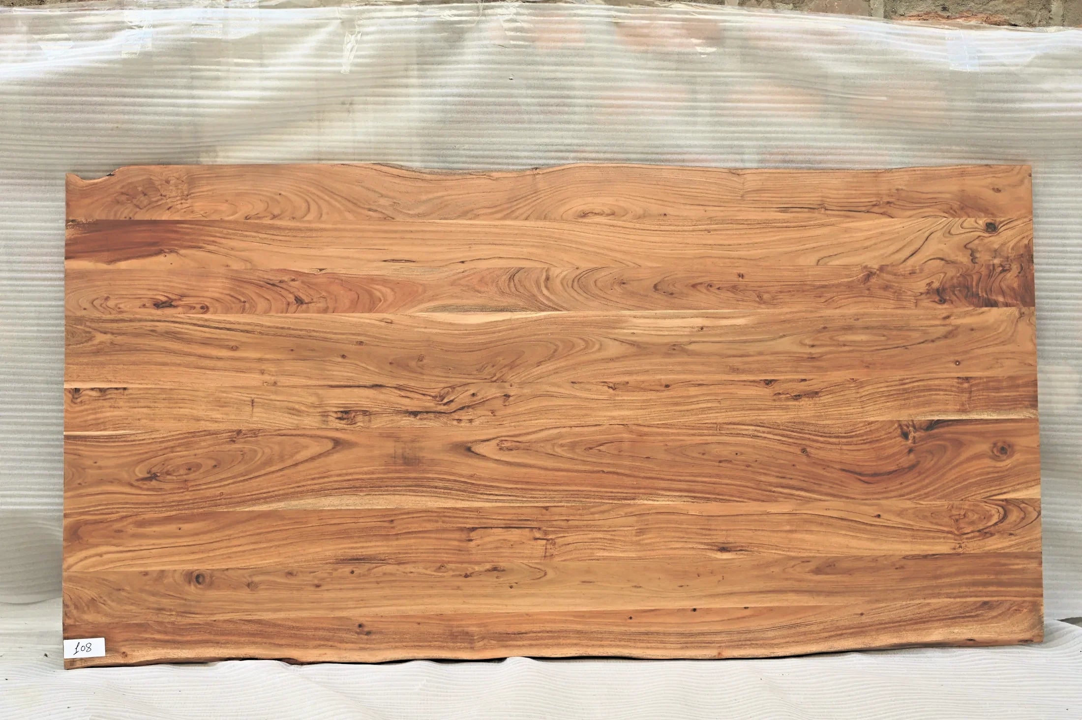 Baumkante Tischplatte Unikat 108 – Akazie 240 cm, Aufsicht #Tischplatte_Unikat 108