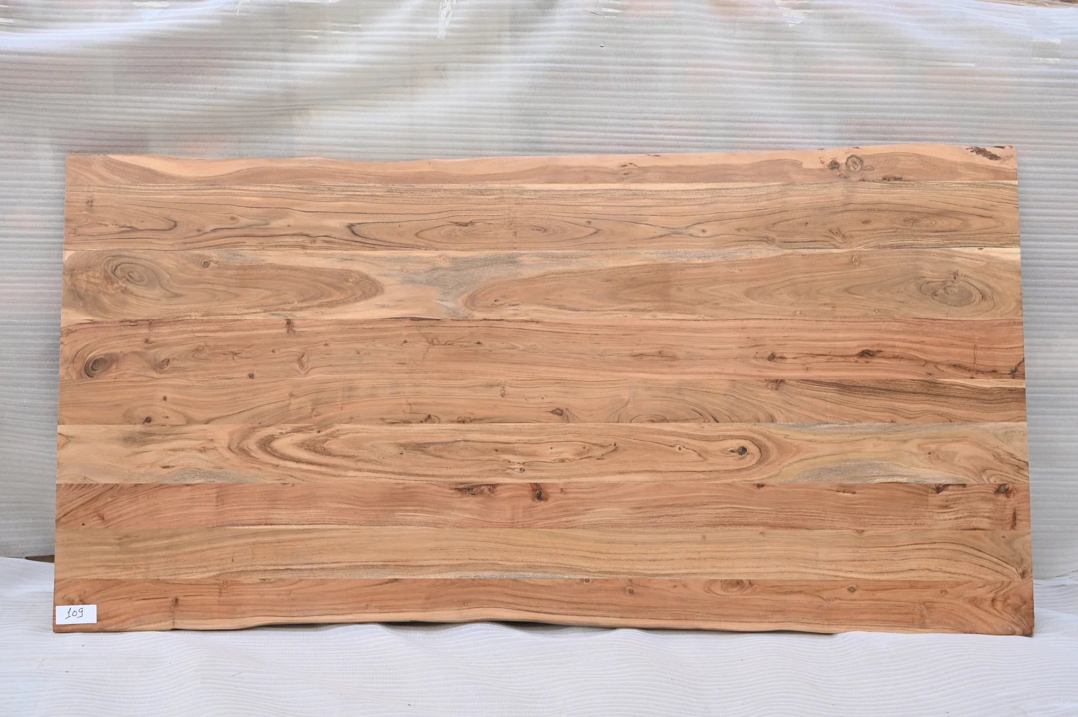 Dining table with live-edge, 240 cm, acacia – solid wood