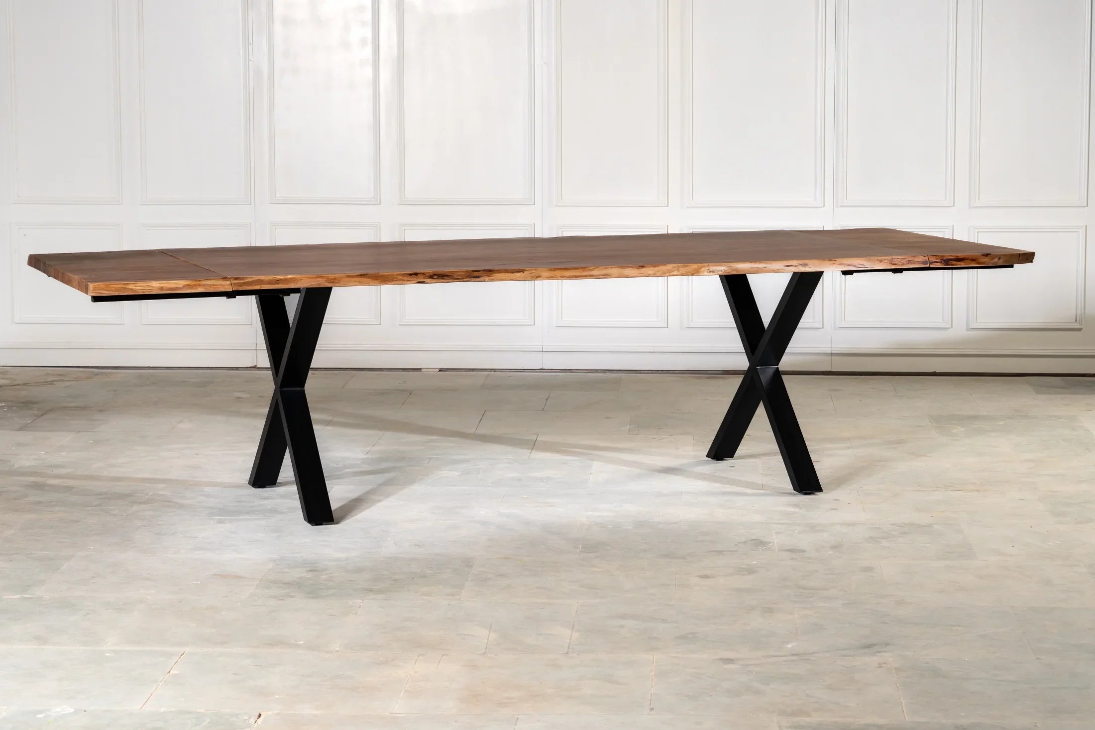 Live Edge Ausziehtisch 220–300 cm – Wähle Tischplatte & Beine
