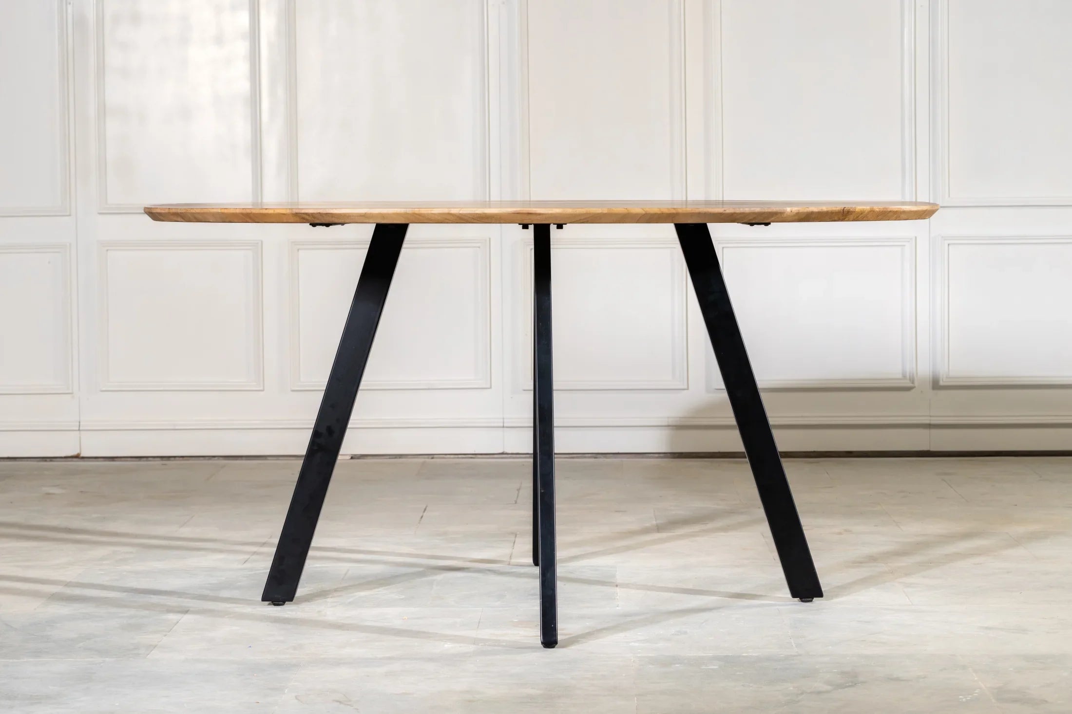 Runder Esstisch 150 cm Akazie – 4 Beine (SGL)