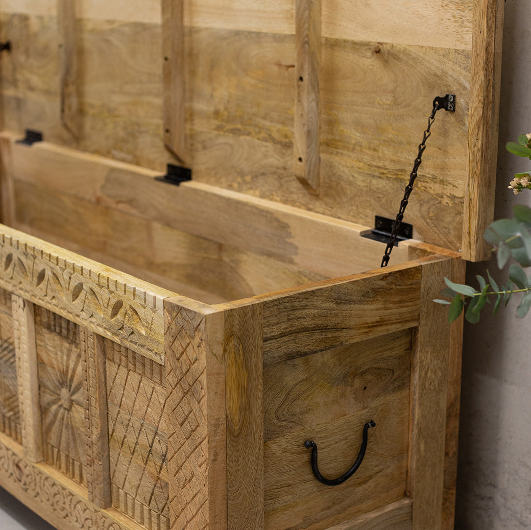 Truhe aus Mangoholz "Treasure Chest"