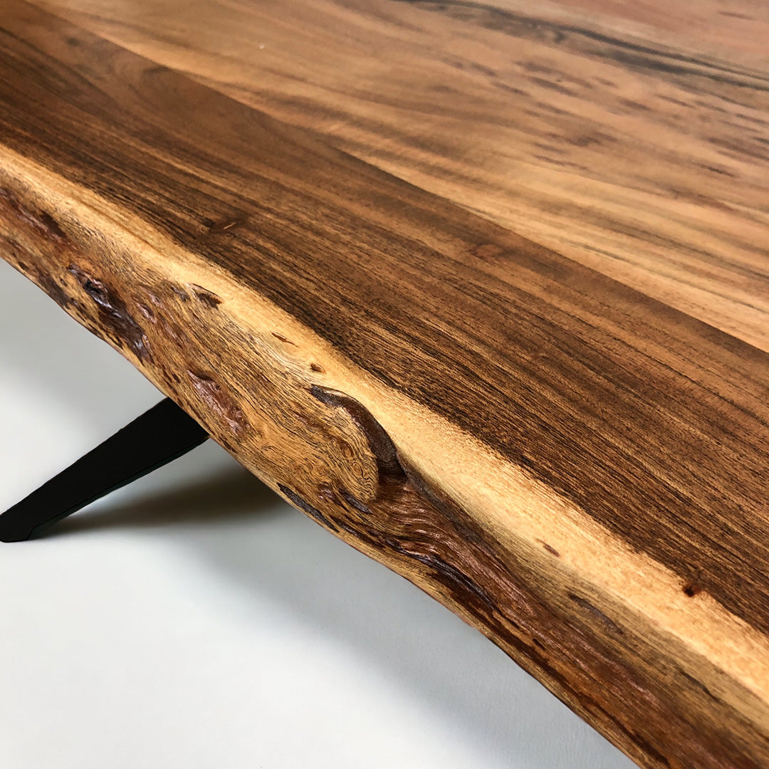 Akazienholz Tisch "The balanced X Table 180"