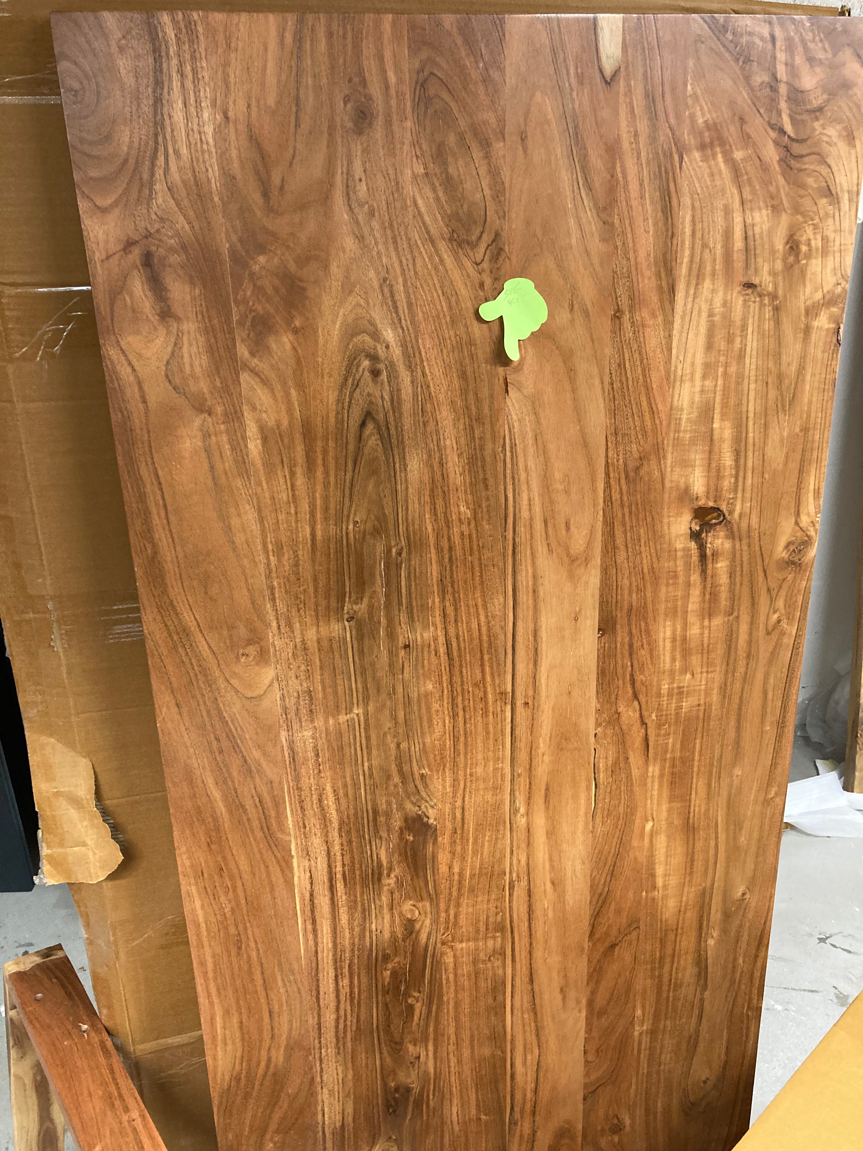 Acacia wood table "The Woody Table 200"