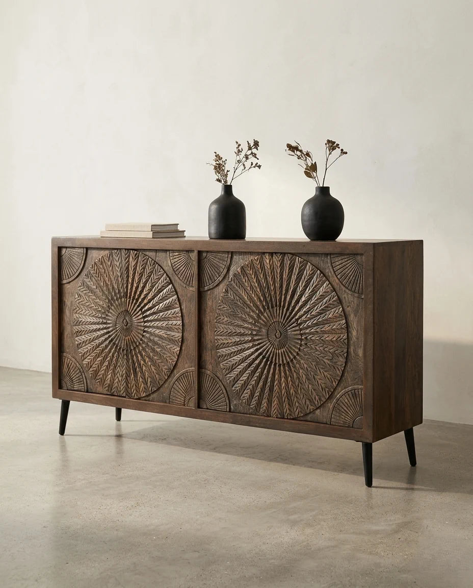 Massivholz Sideboard Mangoholz 165 cm – geschnitzte Front & schwarze Metallbeine | PR01