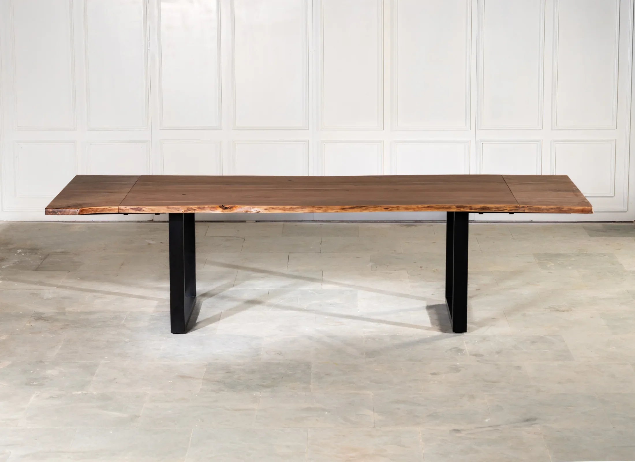 Live Edge Ausziehtisch 220–300 cm – Wähle Tischplatte & Beine