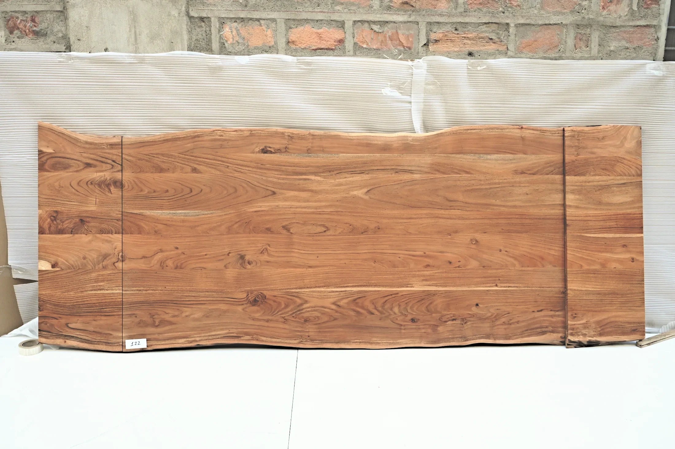 Baumkante Tischplatte Unikat 122 – Akazie 220–300 cm, Aufsicht #Tischplatte_Unikat 122