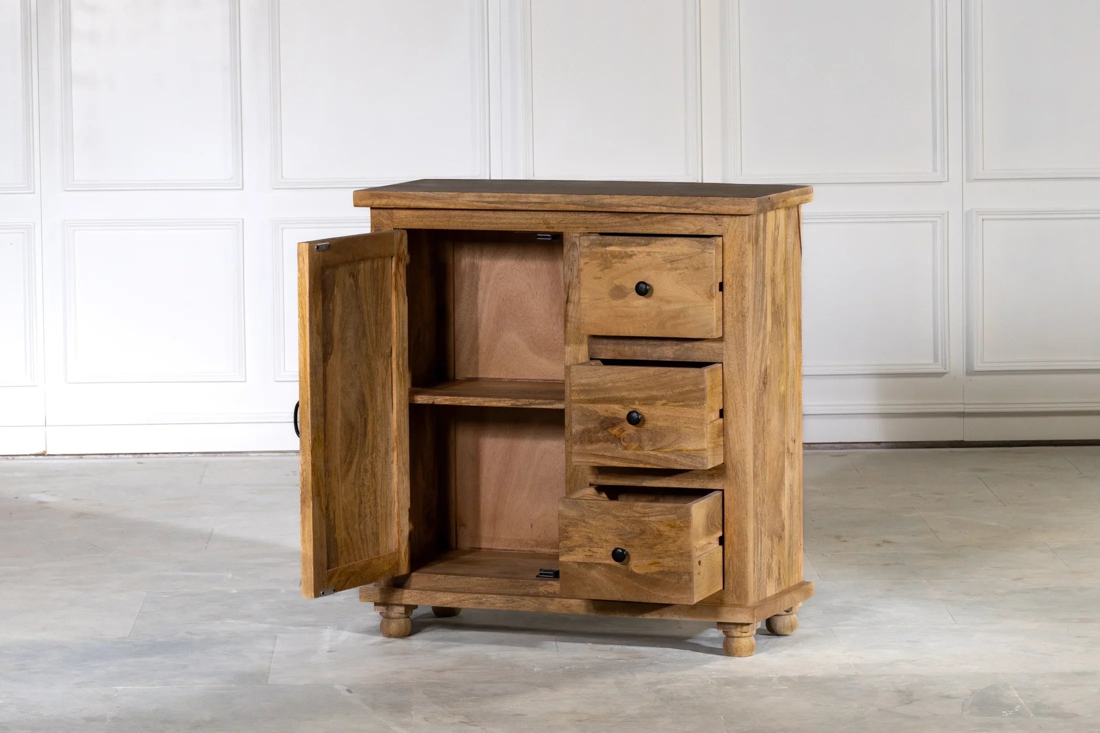 Sideboard MS01 – 1 Türe & 3 Schubladen